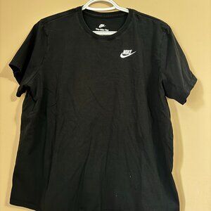 Nike Short Sleeve T